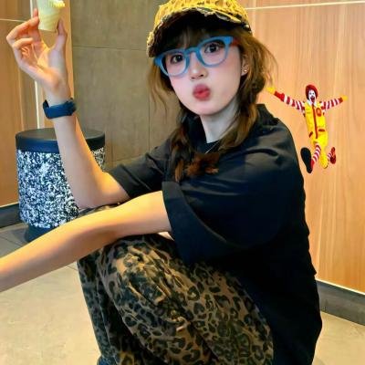 我的龙主身份被女儿曝光了